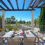 Pine Hills Turquesa By Interhome Lägenhet