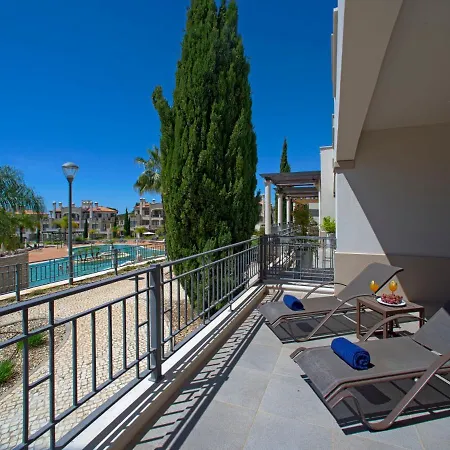 Pine Hills Turquesa By Interhome Апартаменты *