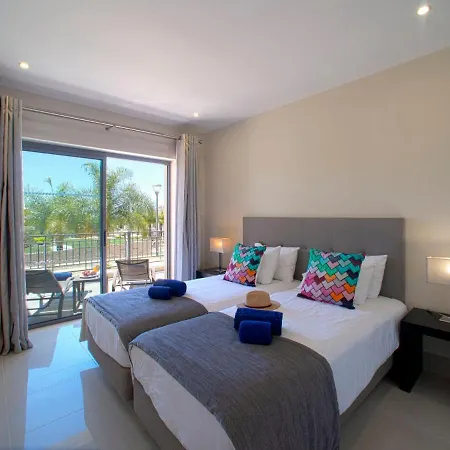 Apartment Pine Hills Turquesa By Interhome *