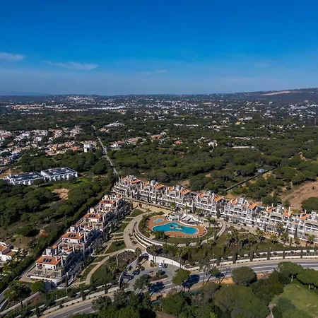 Pine Hills Turquesa By Interhome Vilamoura