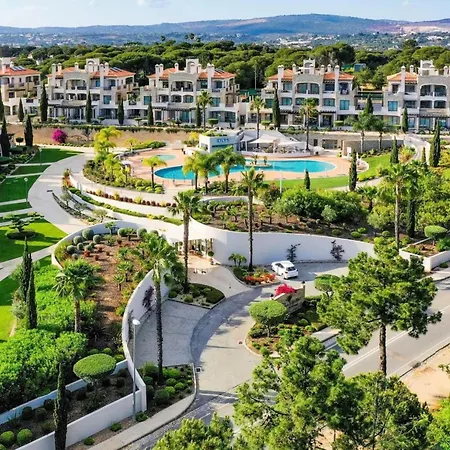 Pine Hills Turquesa By Interhome Vilamoura