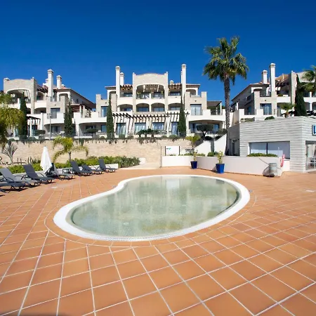 Pine Hills Turquesa By Interhome * Vilamoura